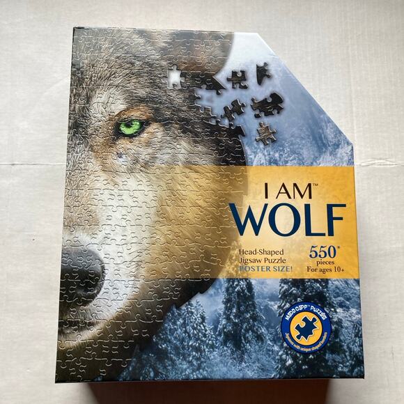 Madd Capp Puzzles - I AM Wolf - 550 Pieces - Animal Shaped Jigsaw Puzzle - NEW - Picture 1 of 8